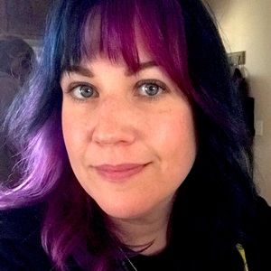 Meet your Posher, Jenn